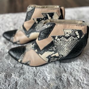 Amuse Society x Matisse multi color snake skin print ankle booties